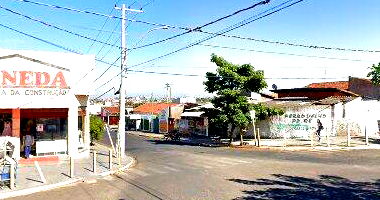 Terreno com área construída em Bauru/SP
