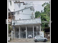Casa com 3 Quartos e 2 Banheiros em Curicica
