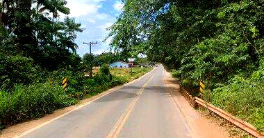 Chácara com 3 quartos, suíte, piscina e área gourmet, desocupada