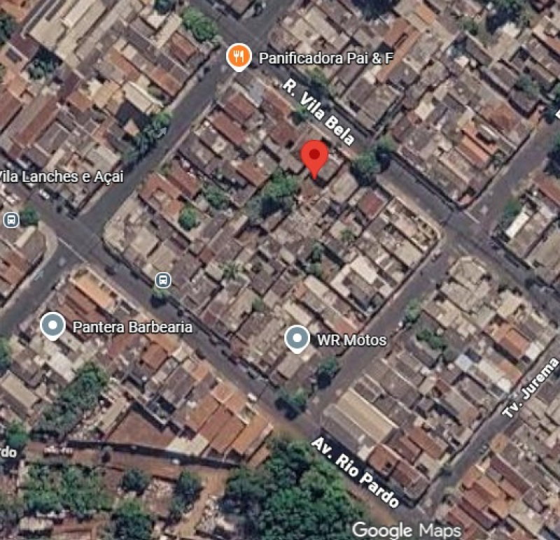 Terreno de 400m² com 3 edificações independentes