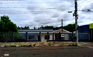 Casa com 150m² de área construída e terreno de 310,33m²