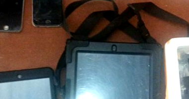 Lote de Materiais Diversos com Equipamentos Eletrônicos