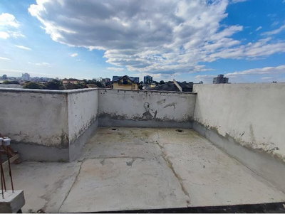 Casa 3 dorms, 1 suite, 166m², 3 pavtos, garagem, em construção