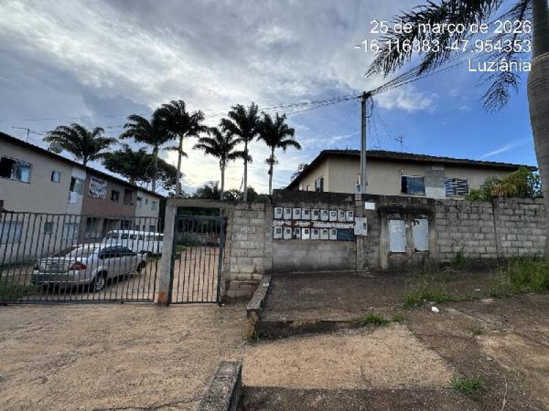 Apartamento com 2 quartos e 1 banheiro, 51,99m²