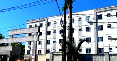 Apartamento com 2 quartos e 1 vaga em Salvador