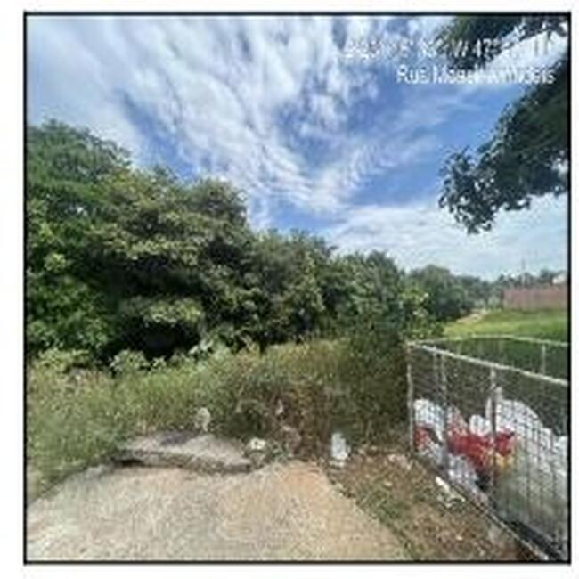 Terreno com 214,15 m² de área - Lote 471, desocupado