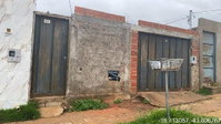 Casa com 2 quartos e 1 banheiro em Montes Claros
