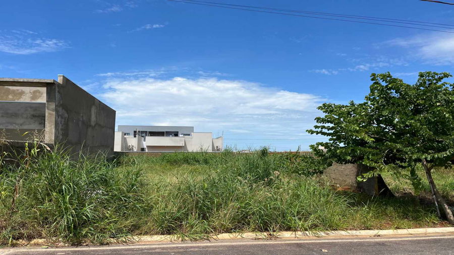 Terreno com Construção Parcial em Primavera do Leste/MT