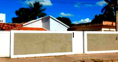 Prédio Residencial com 3 Quartos e 2 Banheiros