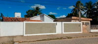 Prédio Residencial com 3 Quartos e 2 Banheiros