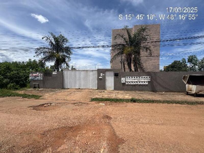Apartamento com 2 quartos, 1 banheiro, 61.48m²