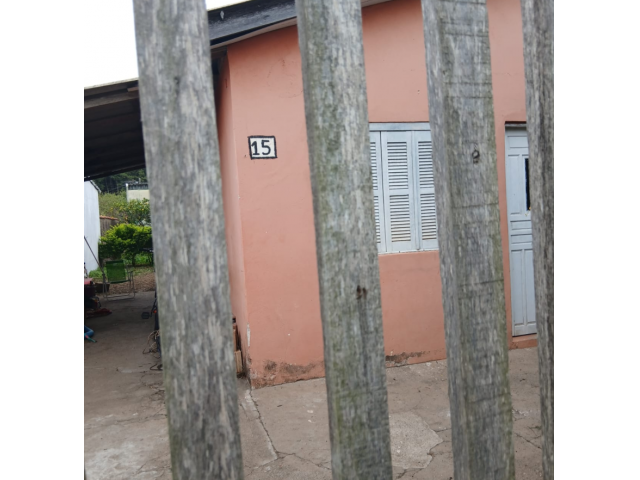 Casa com 2 quartos e 2 banheiros em Guaíba/RS