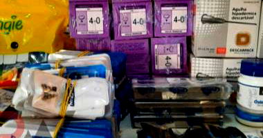 Lote com Material Odontológico em Santana do Paraíso