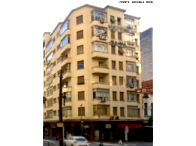 Conjunto Comercial com 4 Escritórios, Banheiro e Terraço, 92m²