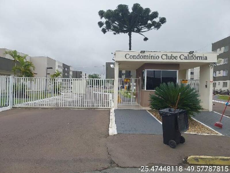 Apartamento com 2 quartos em Campo Largo/PR