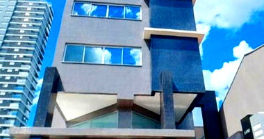 Sala Comercial 95,76m² + Vaga de Garagem no Centro de Francisco Beltrão