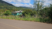 Terreno rural de 2.800m² com casa não averbada em Nova Petrópolis
