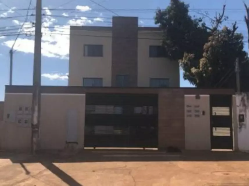 Apartamento com Vaga de Garagem em Leilão