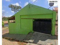 Casa em Fartura/SP com 160,79m² de área construída