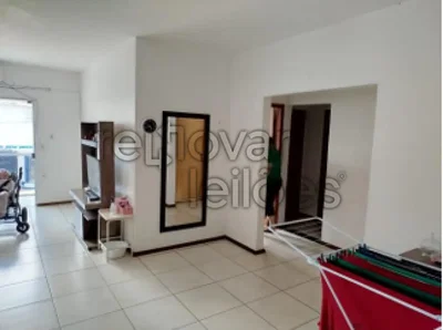 Apartamento com 3 dormitórios e 89,10 m²