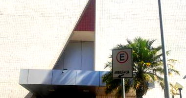 Loja Comercial com Vaga em Brasília/DF - Desocupada