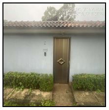 Casa com 4 quartos, 2 banheiros, 104m² construídos