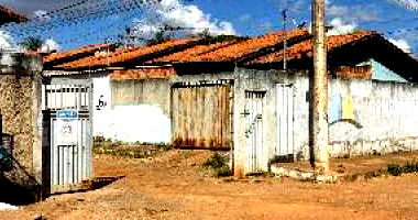 Casa com 2 Quartos em Luziânia/GO