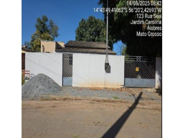 Casa com 3 quartos em Nobres/MT