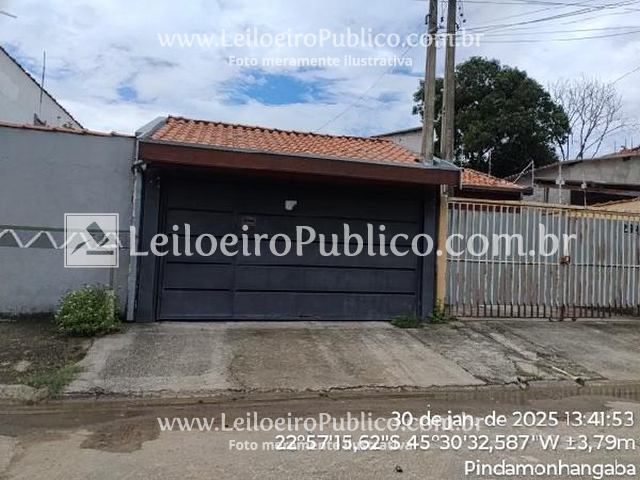 Casa com 2 quartos, 1 banheiro, 59,47m², 2 vagas de garagem