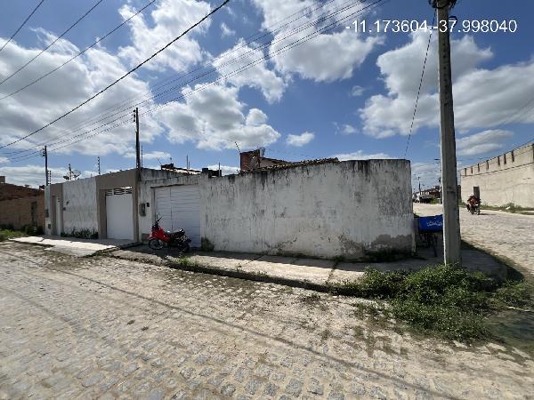 Casa com 3 Quartos e Varanda em Tobias Barreto