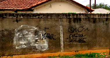 Casa Térrea com 2 Quartos e 2 Vagas em Rio Claro/SP