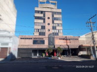 Sala Comercial com Box em Condomínio - Porto Alegre