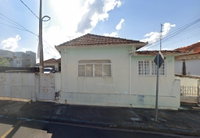 Casa e Galpão, A.T.: 1.033m², A.C.: 843m², Vila Chico Júlio