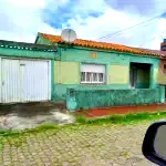 Casa com terreno, 1 banheiro, 0 quartos, desocupada