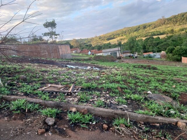 Terreno 200m² no Jardim Nova Esperança - Londrina/PR