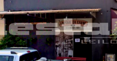 Imóvel Comercial com Salão e Câmara Fria em Poloni/SP