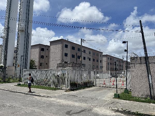 Apto 2 Quartos com Garagem no Residencial Campo de Aviação