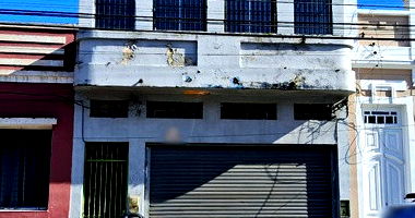 Prédio com Terreno de 119,25m² em Pelotas/RS