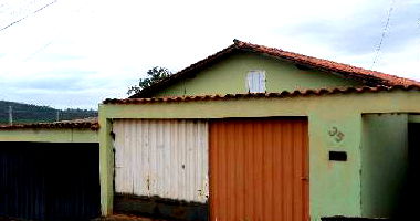Casa com 2 quartos, 1 banheiro, 1 vaga, 48,78m² privativos
