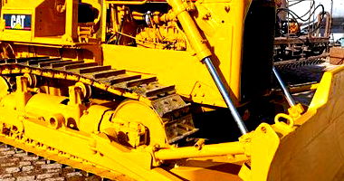 Trator de Esteira Caterpillar D6D com Ripper