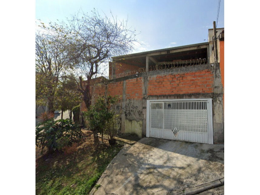 Casa com 158m², 2 quartos, ocupada, em Osasco