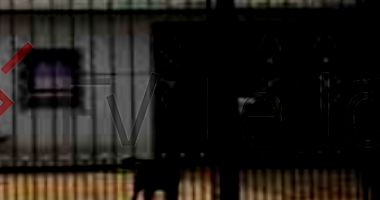 Atraente metade de lote residencial com 150m² e construção de 36.58m²