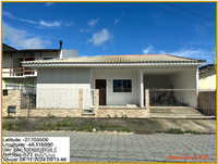 Terreno com edificação de 140m² em Alto Ribeirão