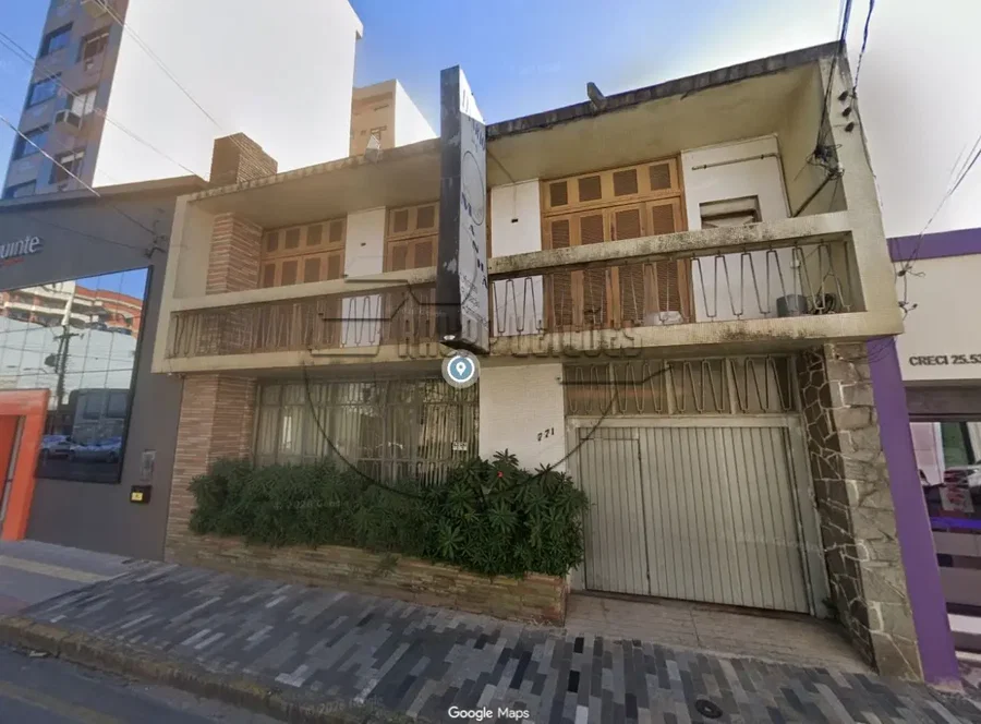 Prédio comercial no Centro de Pelotas, 2 pavimentos