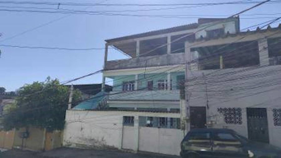 Casa Ocupada com 351m² de Terreno em São João de Meriti/RJ