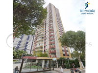 Apartamento 3 quartos, 2 banheiros, 3 vagas, 167m² construídos