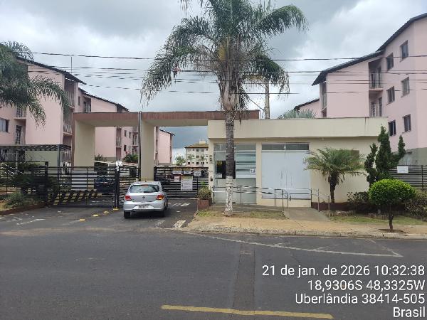 Apartamento 2 quartos com 1 vaga em Uberlândia/MG
