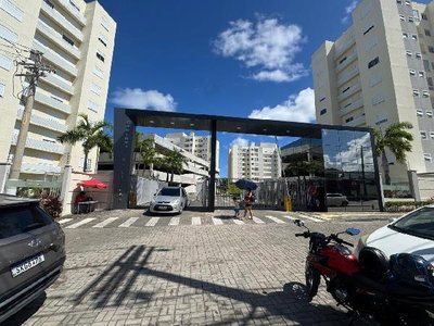 Apartamento com 53,25m² em Lauro de Freitas/BA