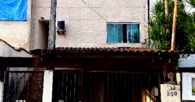 Casa em São Vicente com 3 quartos e 2 banheiros