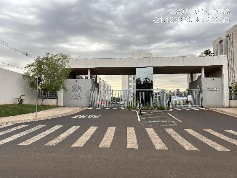 Apartamento com 2 quartos, 1 vaga, 117,57 m²